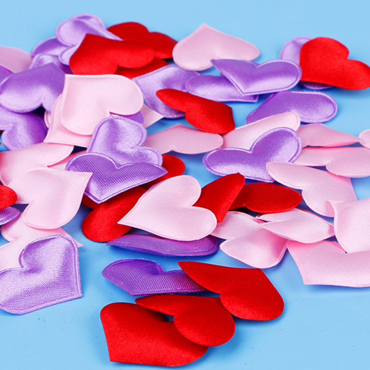 Sponge loving wedding bed cloth heart formation birthday party wedding hands wedding celebration decorative wedding room arrangement