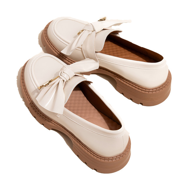 Helen Hall apricot ເກີບຫນັງຂະຫນາດນ້ອຍແບບອັງກິດ 2024 ໃຫມ່ພາກຮຽນ spring versatile ຫນາ soled ເກີບດຽວ loafers ຫນັງແທ້ສໍາລັບແມ່ຍິງ