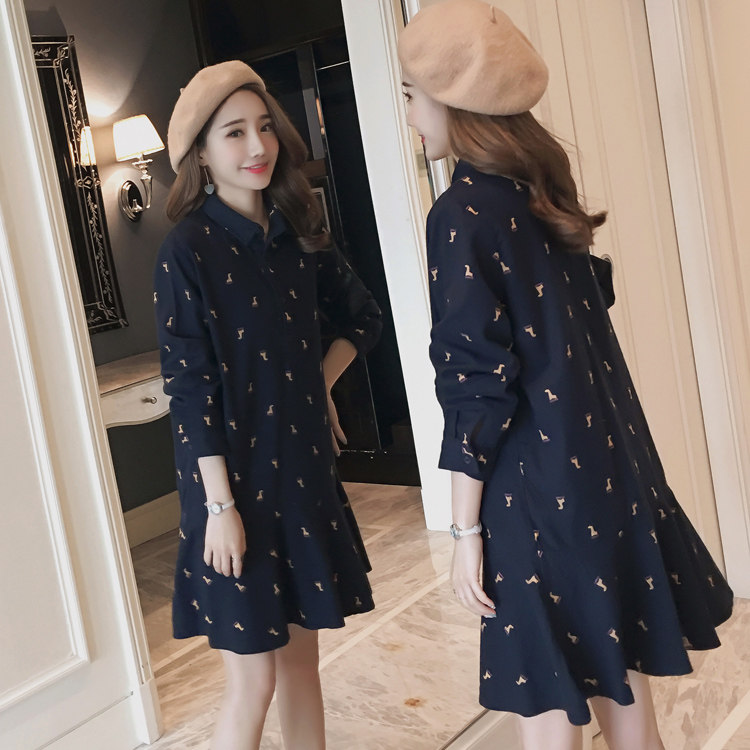 Pregnant women autumn coat 2021 new fashion shirt collar cartoon tide mother long pregnant women dress spring and autumn