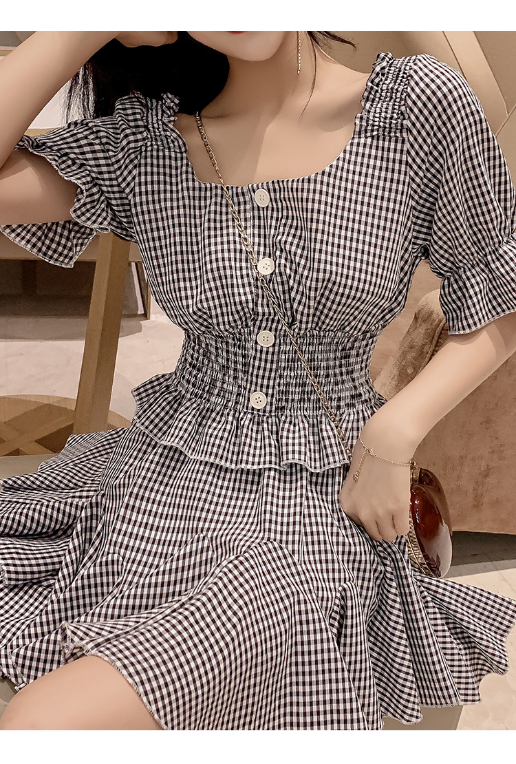 VK旗艦店 韓系格子荷葉邊短款上衣半身裙套裝短袖裙裝