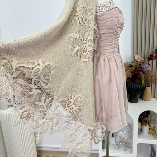 Lin Xiaxia Late Autumn Frost New Chinese Style Tube Top Sweater Shawl Set Shawl Dress