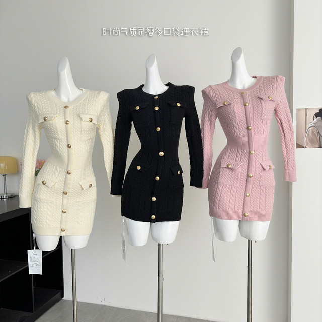 Lin Xiaxia's 2025 Autumn and Winter New Design Fashionable and Elegant Slimming Multi-Pocket Dress