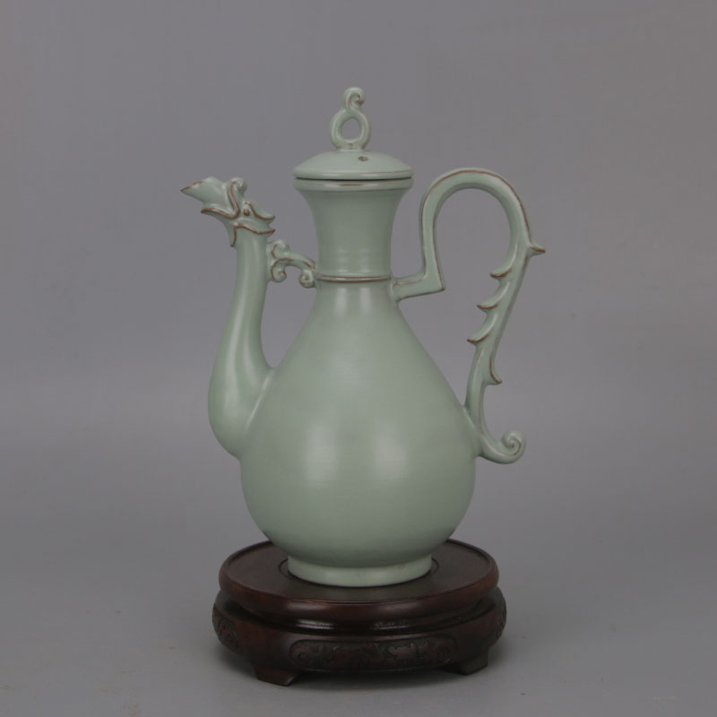 中国古董品 極珍 宋汝窯 瑙 天青釉 双鳳 戟瓶 旧藏 置き物　観賞する ak17 中国古董品 極珍 宋汝窯 瑙 天青釉 双鳳 戟瓶