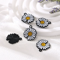 2 черная хризантема