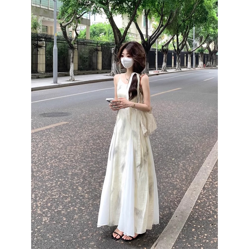 New Chinese-Style Girl's Outfit, Retro Ink Print Spaghetti Strap Dress, 2026 Summer Hot Item, Waist-Cinching, Slimming, Large Hem Dress