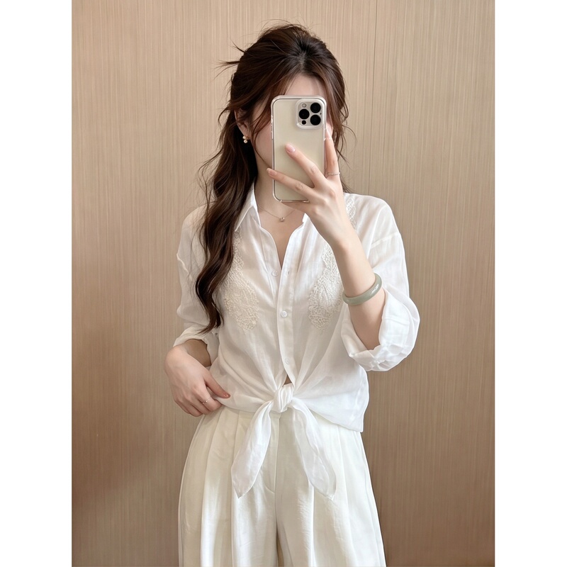Gentle Style White Polo Collar Long-Sleeved Shirt for Women, Summer Thin Heavy Embroidery Shirt with Tie, Short Slim-Fit Top Gentle Style White Polo Collar Long-Sleeved Shirt for Women, Summer Thin Heavy Embroidery Shirt with Tie, Short Slim-Fit Top