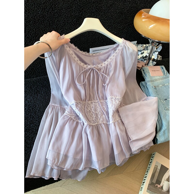 Purple Gentle Lace Splicing Round Neck Shirt for Women, Autumn Chic and Stunning Fairy-Like Bell Sleeve Chiffon Top