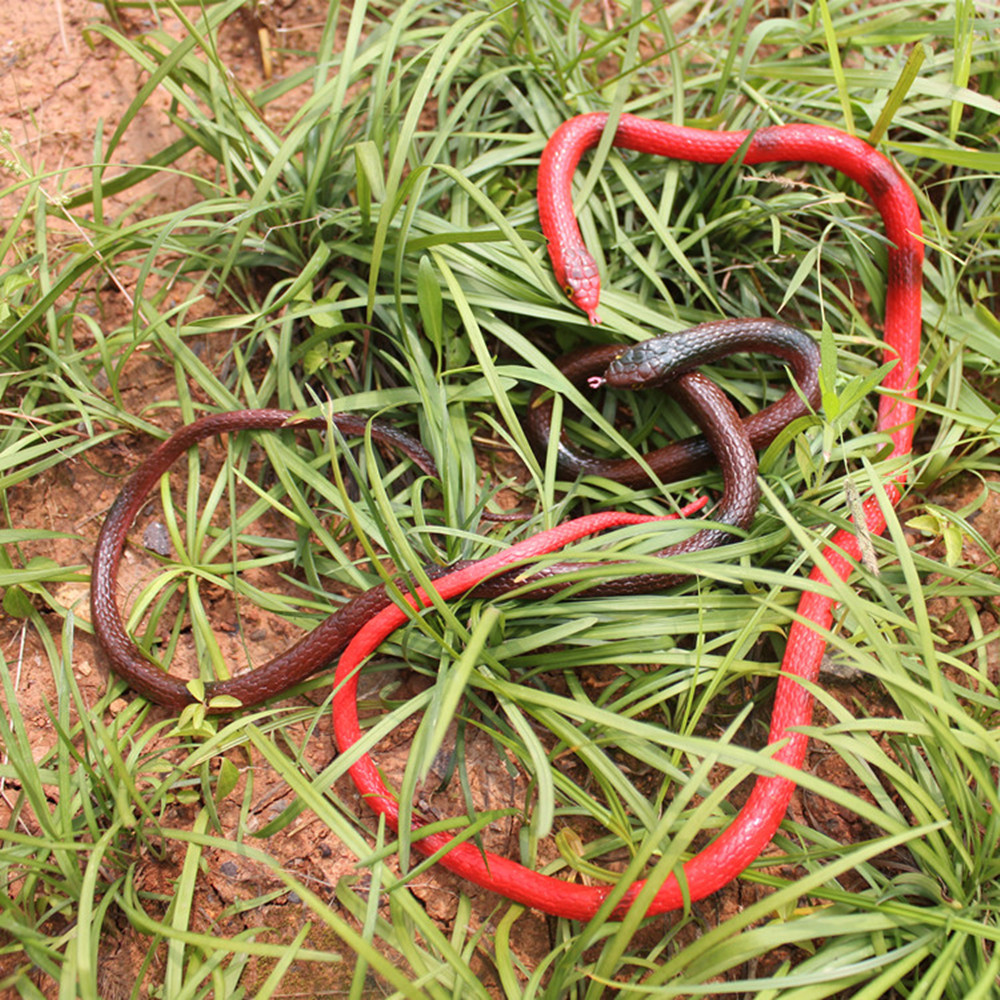 Lin Fang 185g April Fool's Day supplies Whole person spoof funny funny props Soft plastic simulation snake Scary fake snake