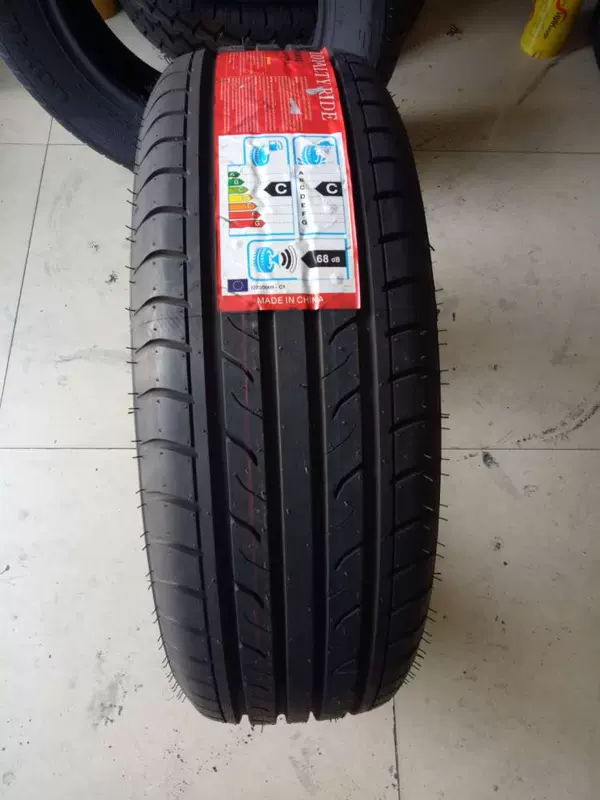 Lốp xe ô tô 205 / 55r16 185/195/60 / 65r15 / 215/225/50r17 / 45r18 đặc biệt 14 - Lốp xe