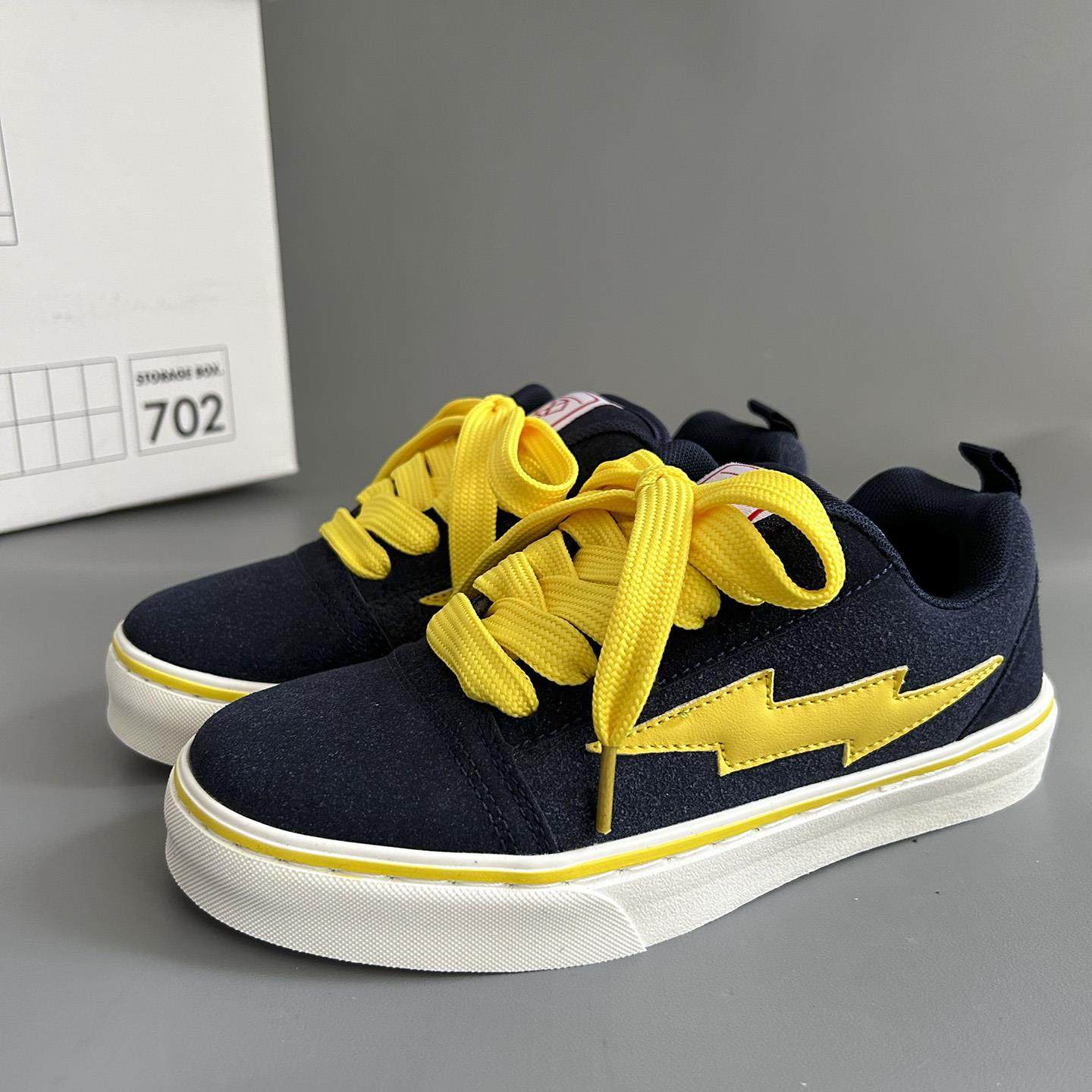 Navy Blue Lightning Sneakers for Men, American Style, ins Niche Design Men's Shoes, Versatile Popular Sports Shoes, 2026 Autumn Shoes