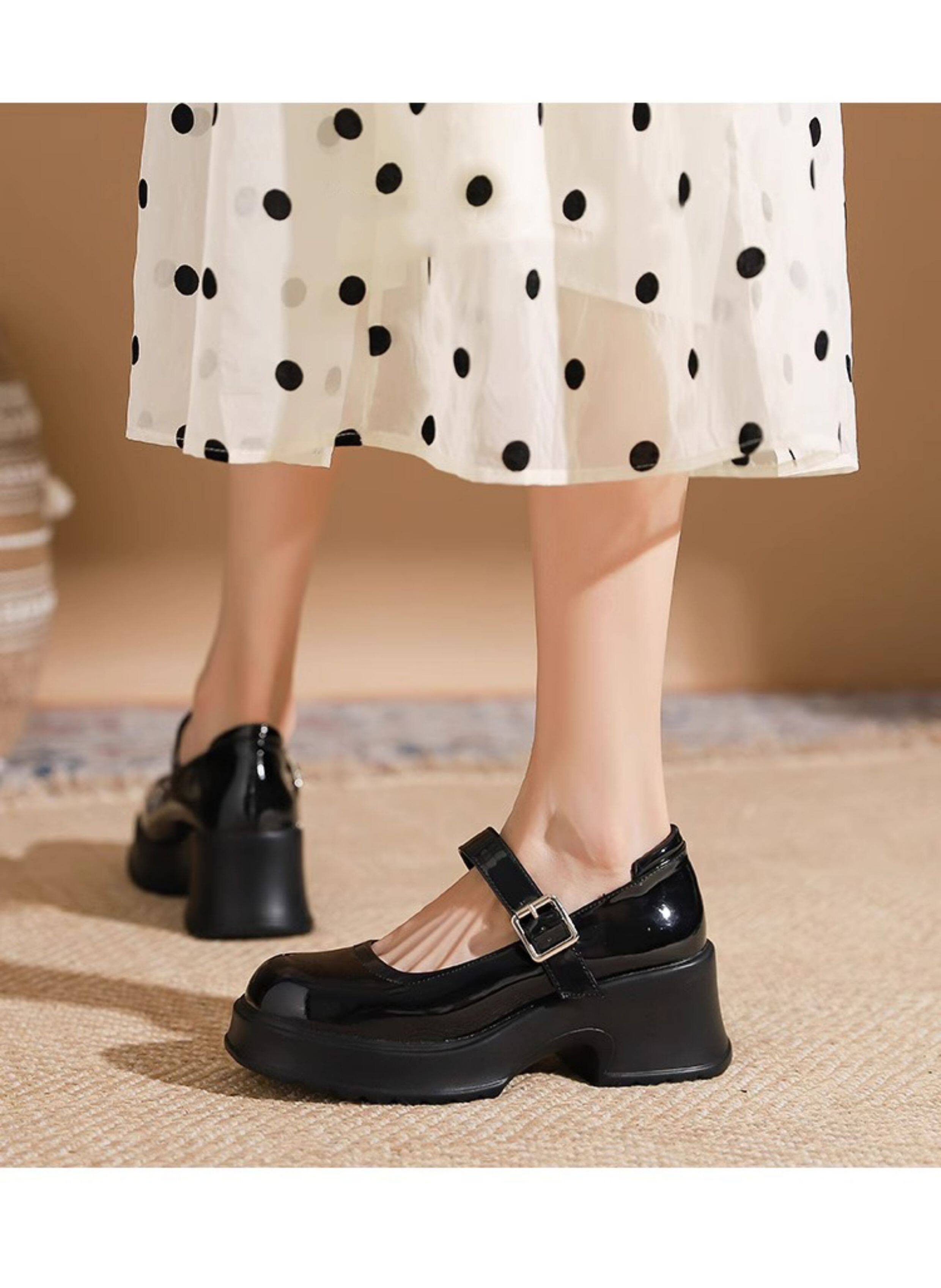 Туфли Мэри Джейн 香港真皮玛丽珍鞋女2025春秋厚底松糕小众覆古方头小皮鞋粗跟单鞋