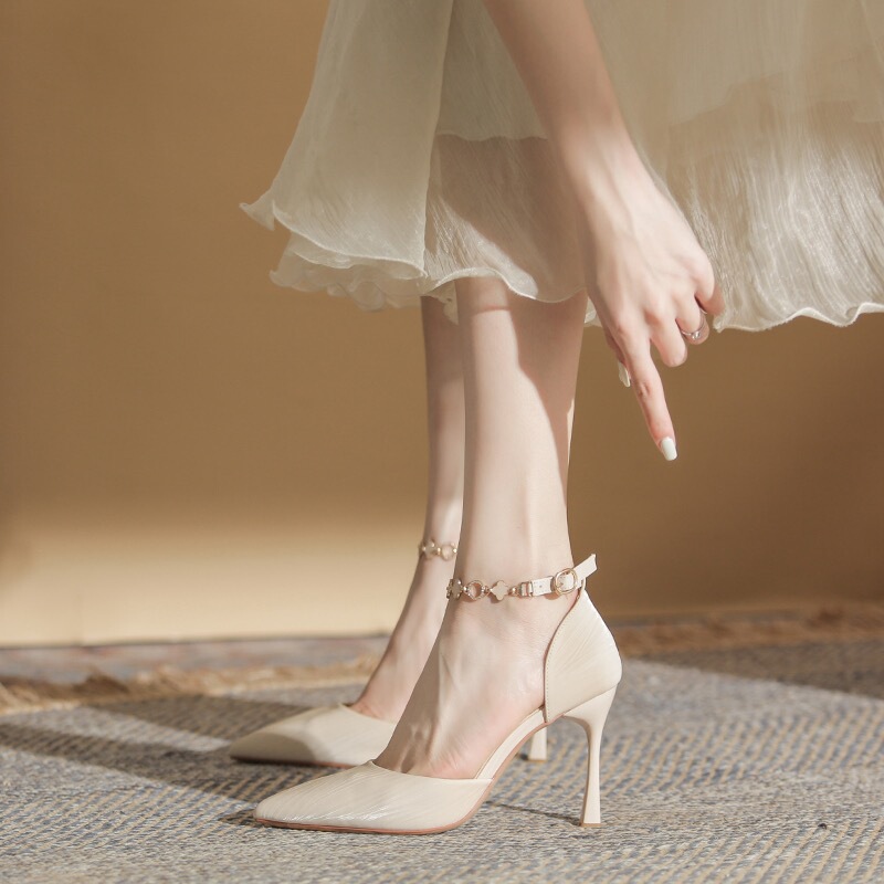 Hong Kong French-Style Off-White High-Heeled Shoes for Women 2026 Spring/Summer Elegant Socialite Ankle Strap with Dress Matching Stiletto Sandals