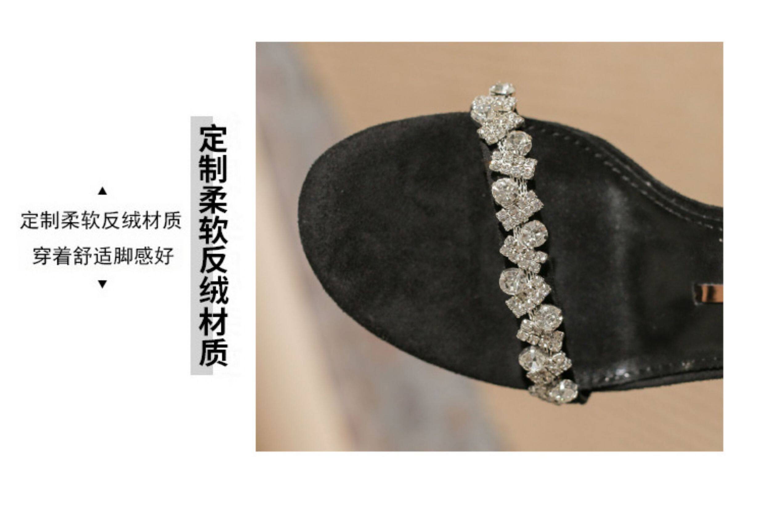 Летние босоножки, универсальные черные туфли на высоком каблуке с ремешком, Гонконг, 2025 года 叁里 