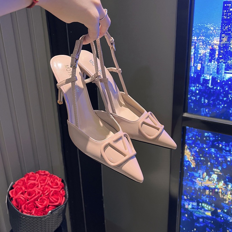 Hong Kong 2026 Spring/Summer New Genuine Leather Women's High Heels Pointed Toe Closed Toe Elegant Stiletto Strap Sandals