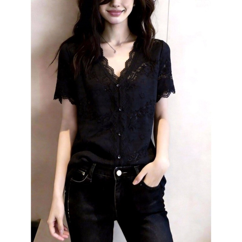 2026 Plus Size Women's Clothing Summer New Style High-End Lace Top for Chubby Girls Fashionable Slimming Black T-Shirt 2026 Plus Size Women's Clothing Summer New Style High-End Lace Top for Chubby Girls Fashionable Slimming Black T-Shirt