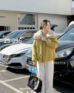 Yingmingqi counter genuine 096 model plus fat, enlarged, fashionable, casual, loose, flesh-covering, slimming, fur-collared style to overcome