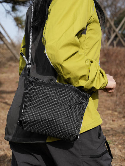 赤鹿户外鹿溪信封包大力马混纺运动包骑行杂物包旅行休闲斜挎包