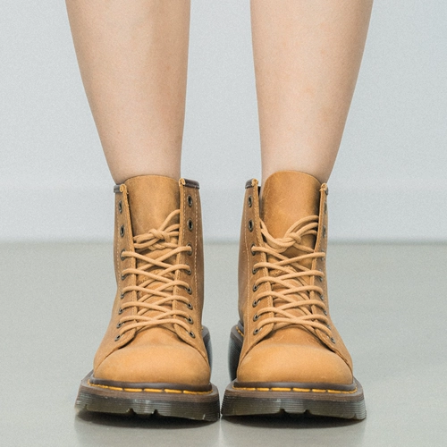 Martens, демисезонные ретро черные короткие сапоги в английском стиле, в британском стиле, визуально стройнят, увеличивают рост, из натуральной кожи