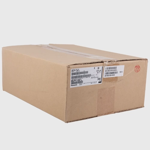 220UF 35V Оригинальная Япония Panasonic FM -серия
