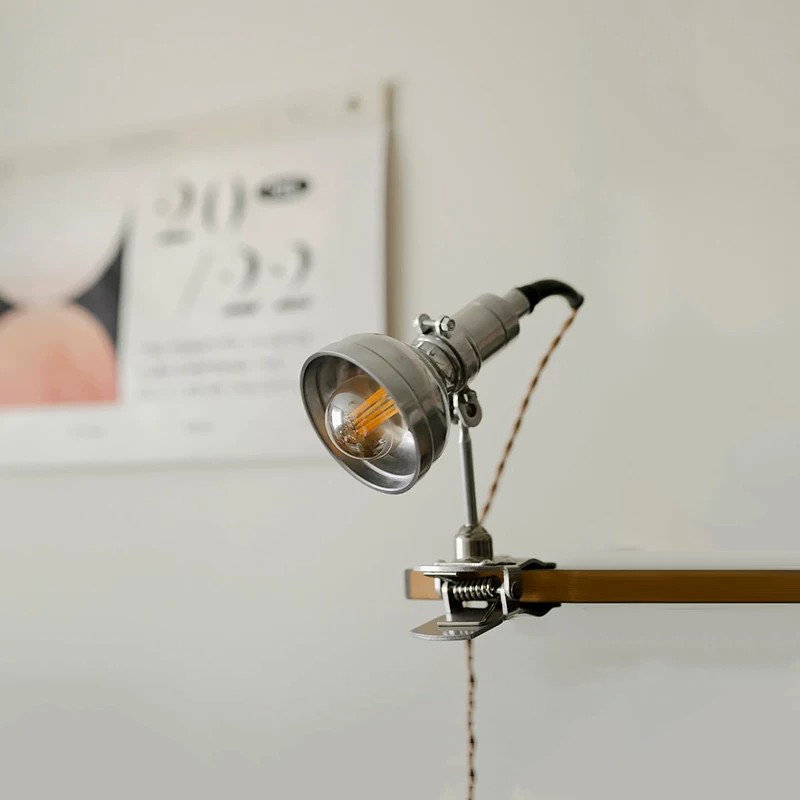 Bauhaus Retro Swing Arm Telescopic Clip-On Desk Lamp Industrial Style Study Desk Multi-Angle Reading Clip Lamp Bauhaus Retro Swing Arm Telescopic Clip-On Desk Lamp Industrial Style Study Desk Multi-Angle Reading Clip Lamp
