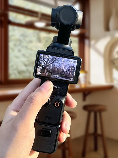DJI Osmo Pocket 3 Gimbal Camera for Sports, Vlog, Travel, and Beauty Photography