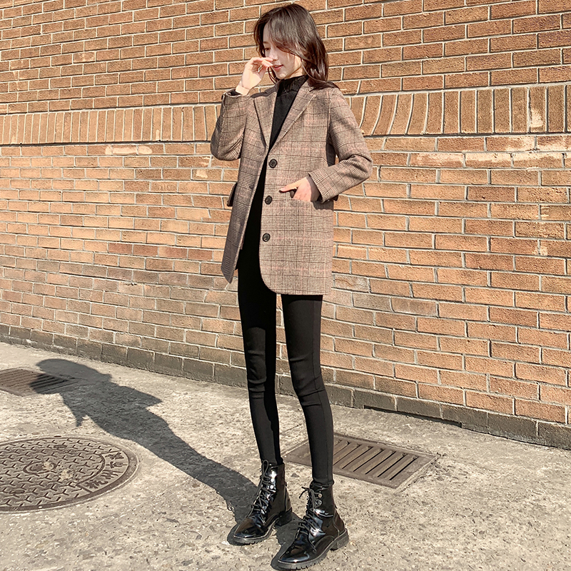 Anti-season clearance 2021 autumn and winter Korean version of popular little man woolen coat women
