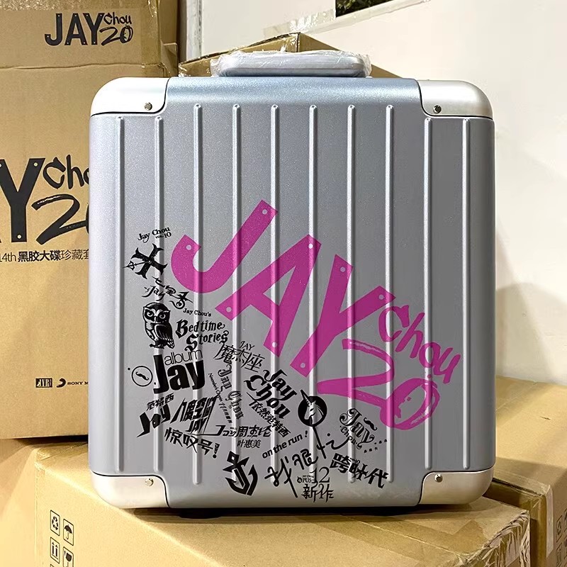 JAY周杰伦20周年珍藏套装黑胶唱片LP 14套28张大陆版银色收藏箱