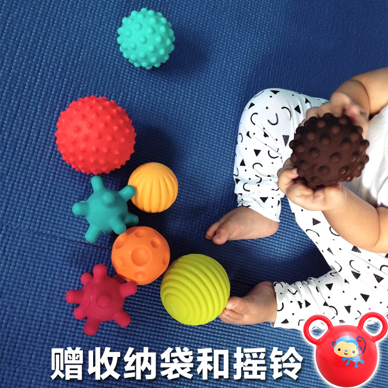 infantino Baby Manhattan Hand Grip Ball Baby toy Puzzle soft rubber Tactile sensing ball 6-12 months