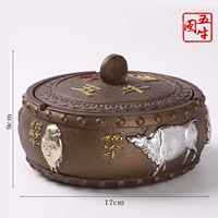 Темное золото пять картин быка