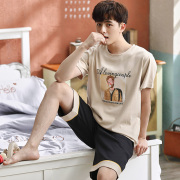 Bộ đồ ngủ mens mùa hè ngắn tay bông quanh cổ áo hai mảnh quần short bông lỏng lẻo mặc giản dị về nhà có thể mặc kích thước lớn.