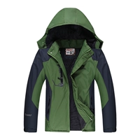 Зеленая куртка