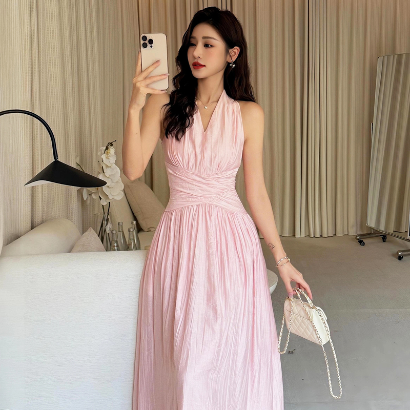 French-Style V-Neck Sleeveless Dress for Women, Summer Pink, Waist-Cinching, Slimming, Hepburn-Style Long Dress