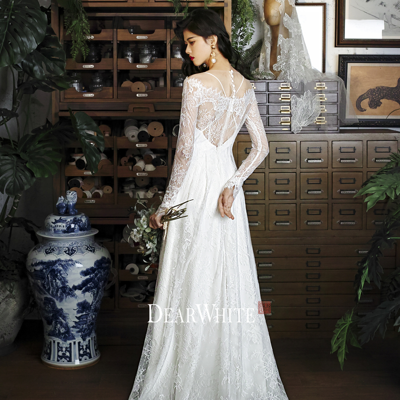 Dearwhite Original Design, French-Style White Lace Blouse with Floor-Length Train, Two-Way Wear for Women Dearwhite Original Design, French-Style White Lace Blouse with Floor-Length Train, Two-Way Wear for Women