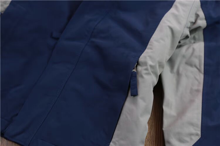Áo khoác trẻ em 2016 quần áo thu đông cho bé trai và bé gái cộng với áo khoác nhung ấm áp ngoài trời áo khoác cotton mới ngoài trời cha mẹ-con áo khoác cho bé