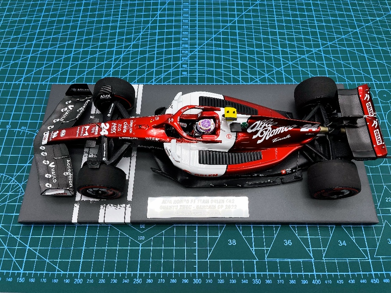 Brand New Mini F1 Car Model 1/18 2022 C42 Zhou Guanyu Bahrain