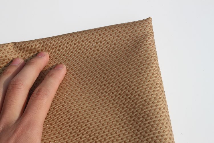 Nửa hóa trị một mét màu be trượt đáy vải đệm duy nhất phân phối nhựa vải thả vải dính thạch cao - Vải vải tự làm vải đũi thô
