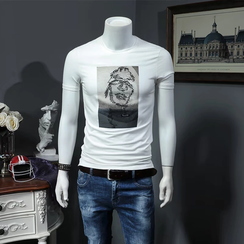 Số 1 trực quan nam chính thêu áo thun ngắn tay Slim mẫu trừu tượng cao cấp thương hiệu thủy triều nam thanh niên nửa tay áo - Áo phông ngắn áo phông nam có cổ