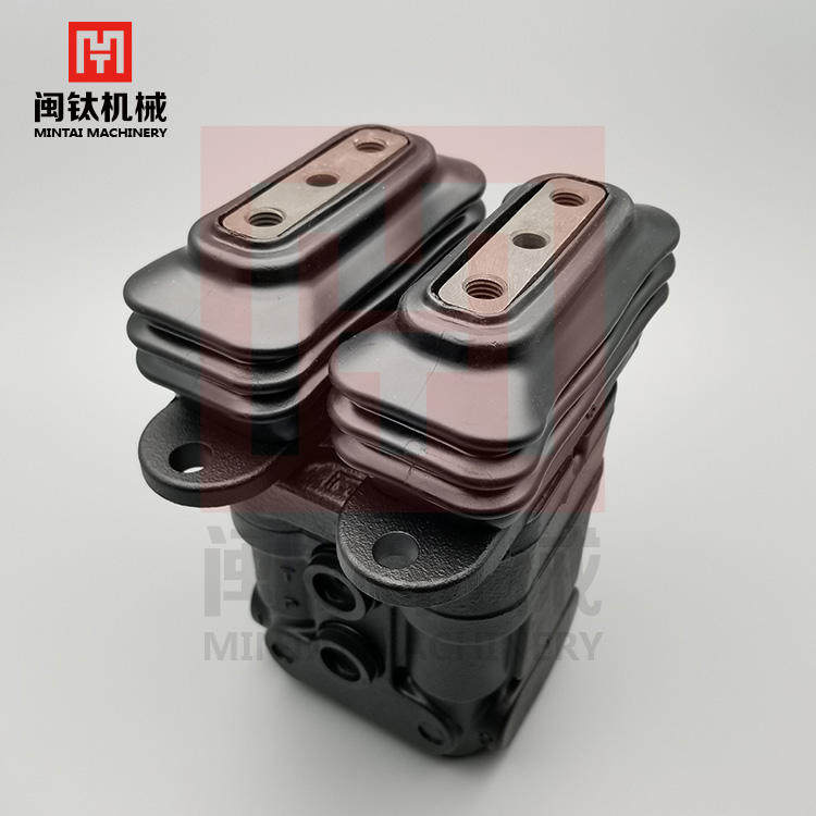 Excavator accessories apply Three-215 215 -8 235-8 235-8 foot valve assembly kawasaki walking assembly pilot valve