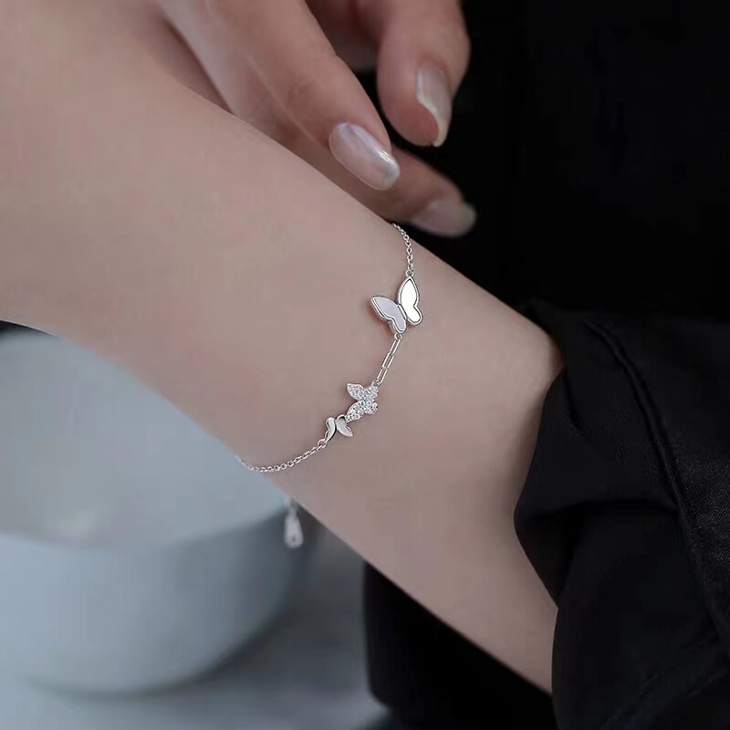 925 Sterling Silver Butterfly Bracelet for Women, Light Luxury Bestie Gift Bracelet, Niche Design, High-End Jewelry 925 Sterling Silver Butterfly Bracelet for Women, Light Luxury Bestie Gift Bracelet, Niche Design, High-End Jewelry