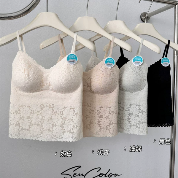 Товары от 齐多欧韩名牌店