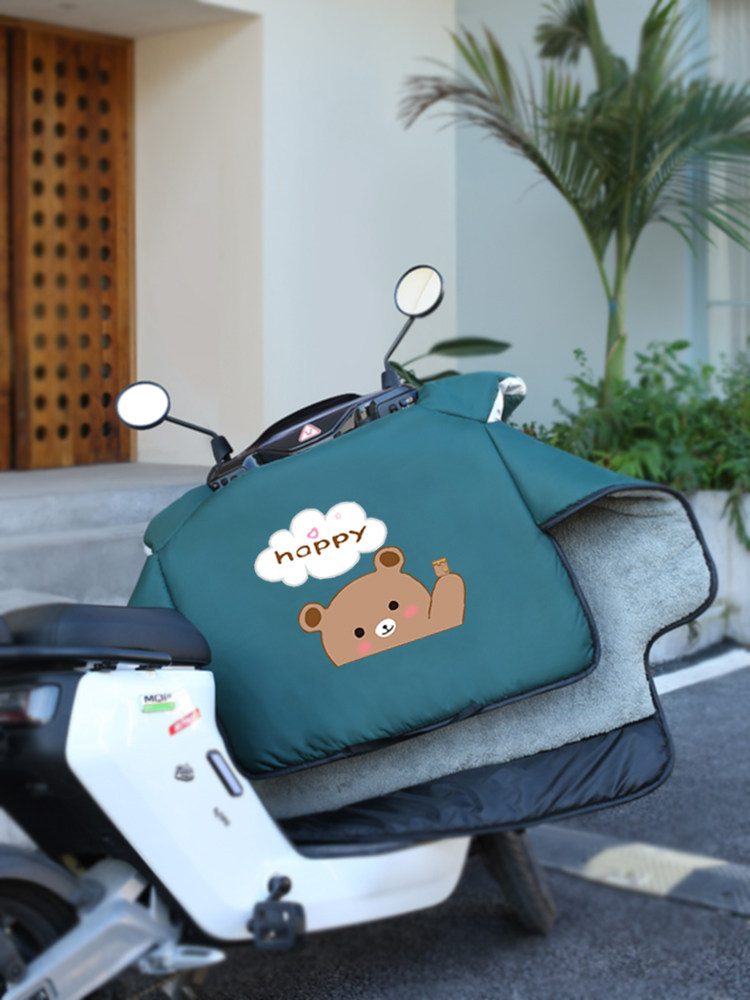 Electric battery car windshield quilt winter sun protection warm windproof cover summer plus cashmere thickened motorcycle four seasons universal