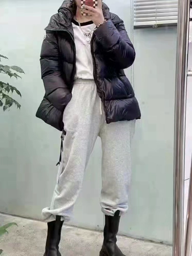 Moncler Mengkou Germany покупает настоящие дамы короткие куртки