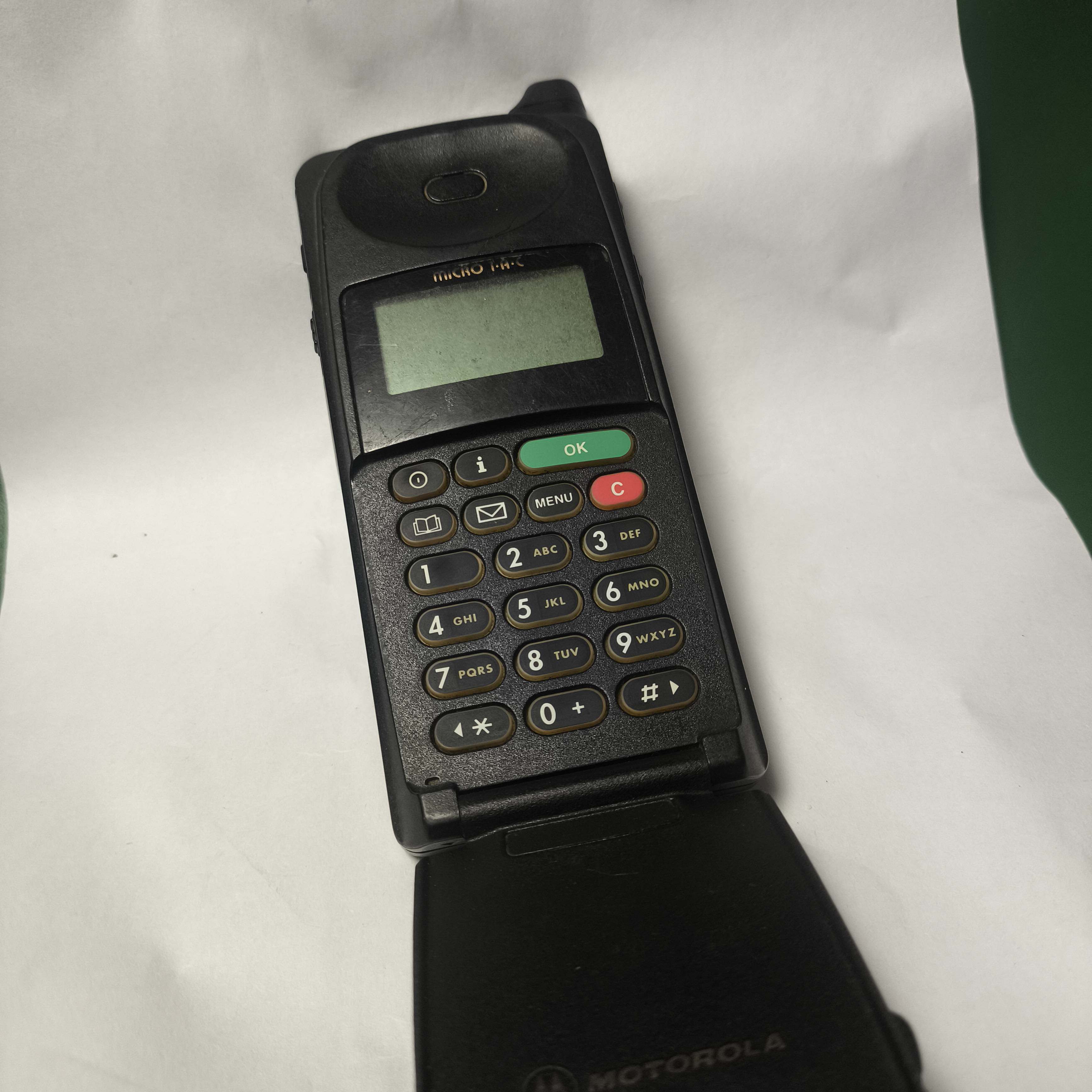 Motorola社製 StarTAC コレクション品 1997年製 Motorola社製 StarTAC