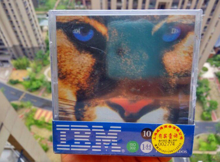 Precious IBM floppy 3 5 inch 1 44M embroiderer textile machine disk 2HD computer old floppy disk A disc single sheet loading-Taobao