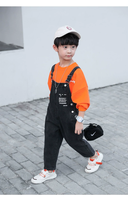 Quần áo bé trai denim overalls 2019 mùa thu mới vừa và lớn Trẻ em thả lỏng phong cách Hàn Quốc mùa thu thủy triều - Quần jean