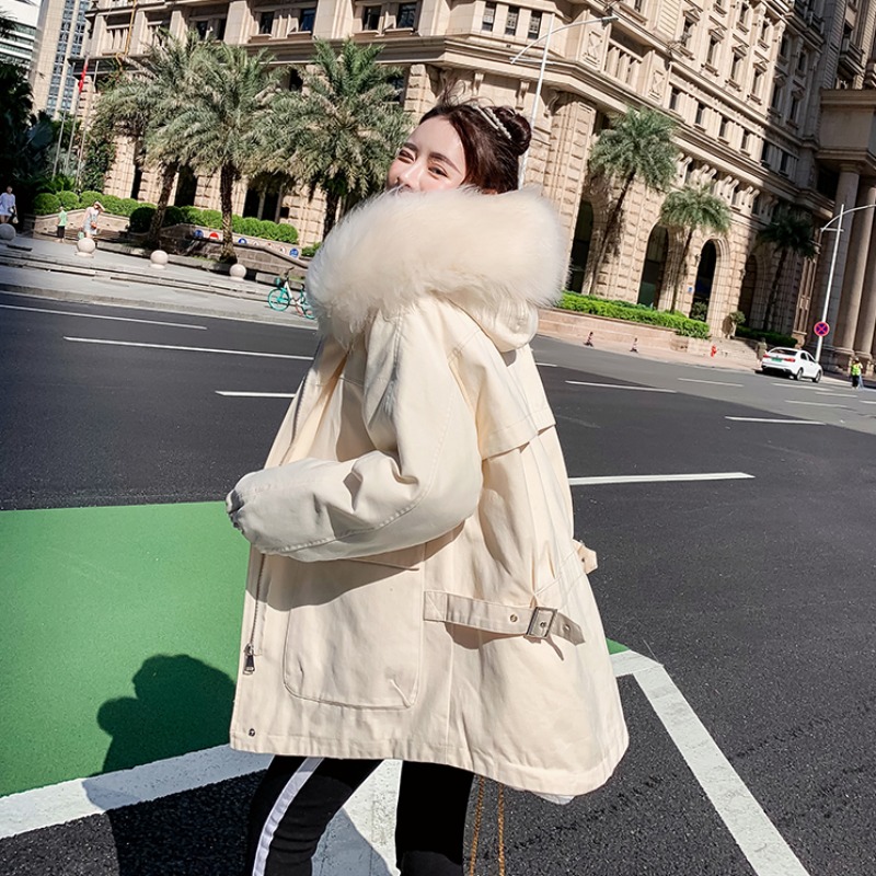 Sanskrit 2022 Winter gross fur collar down jacket for female loose Korean version small sub short style Fashion Temperament Thickened Jacket