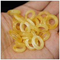 Amber peak running ring natural beeswax Russian material black chicken oil yellow and white flower bagel 108 beads mobile clip diy