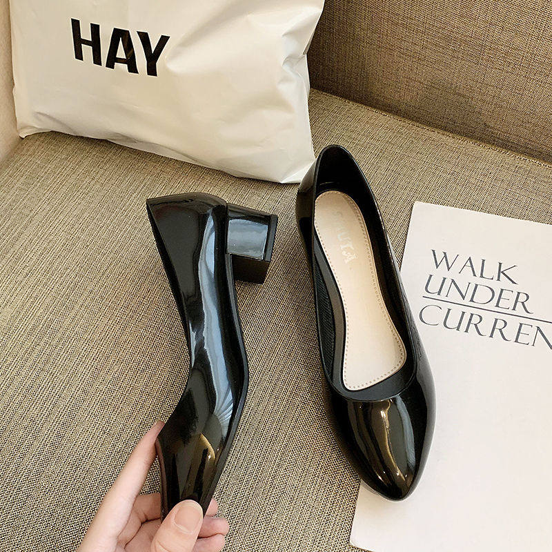 Rain boots women's fashion style summer outer wear short tube single shoes white collar non-slip high-heeled waterproof business rain boots shallow water shoes