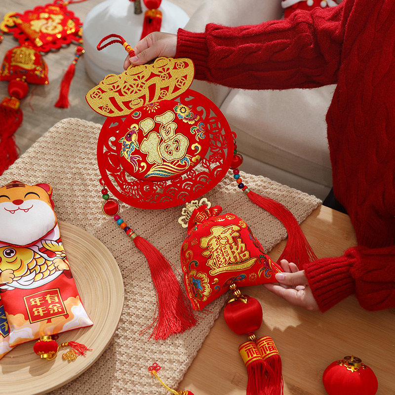New Year's New Year Hanging Decoration Spring Festival Decoration Home Living Room Bedroom Scene Layout 2022 Tiger Year Firecracker Lucky Bag Pendant
