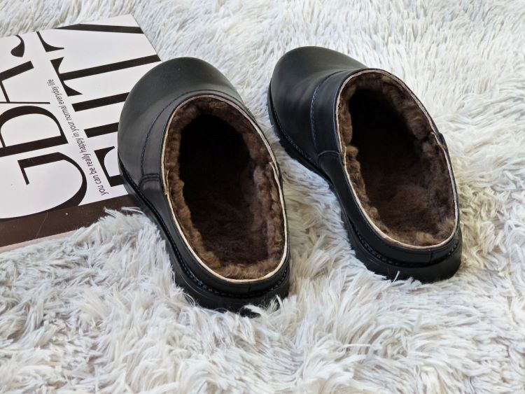 New Style Non-Stinky Genuine Leather Men's Cotton Slippers, Autumn and Winter Women's Wool Cotton Slippers, Home Warm Non-Slip Cotton Slippers, Large Size New Style Non-Stinky Genuine Leather Men's Cotton Slippers, Autumn and Winter Women's Wool Cotton Slippers, Home Warm Non-Slip Cotton Slippers, Large Size